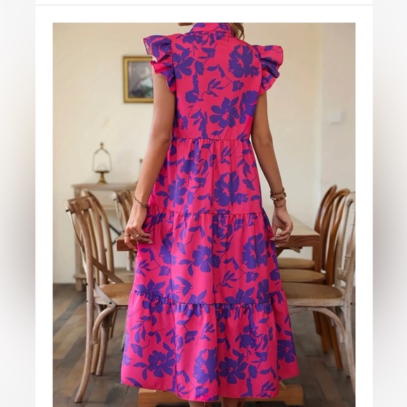 NWOT- Pink and Purple Floral Flutter Sleeve Tier Ruffle Midi Dress Size M - Picture 2 of 10